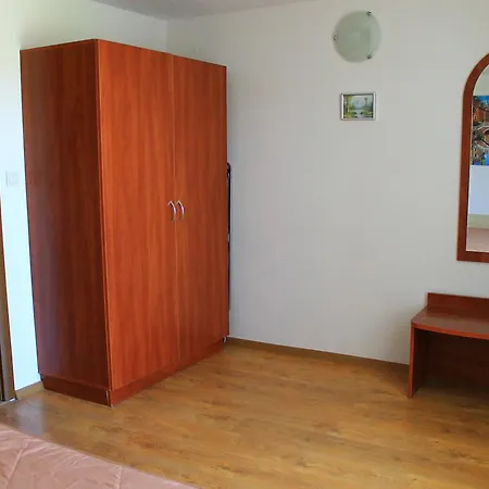 Vangevi Guest house